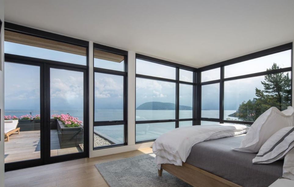 replacement windows in Laguna Niguel