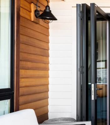 bi-fold doors Newport Beach, CA